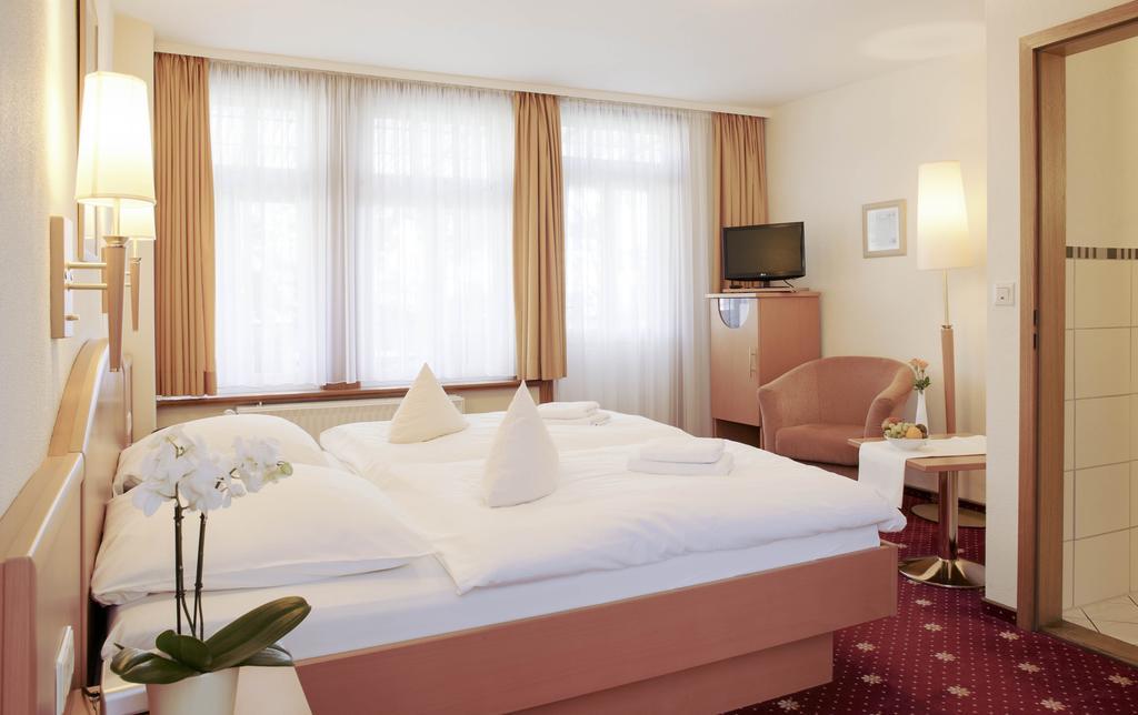 Ferien- Und Wellnesshotel Waldfrieden Hitzacker Pokoj fotografie